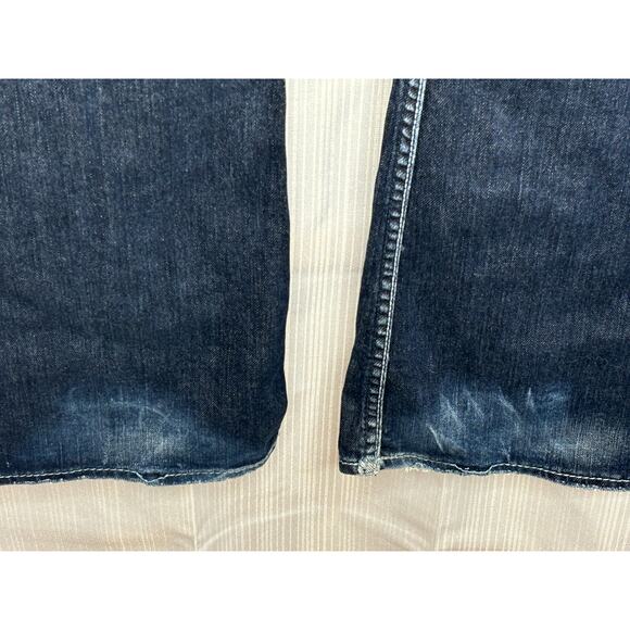 SILVER Jeans Women’s Boot Cut - Labeled 29x35 - Faded Distressed Dark Wash Denim - Picture 5 of 10